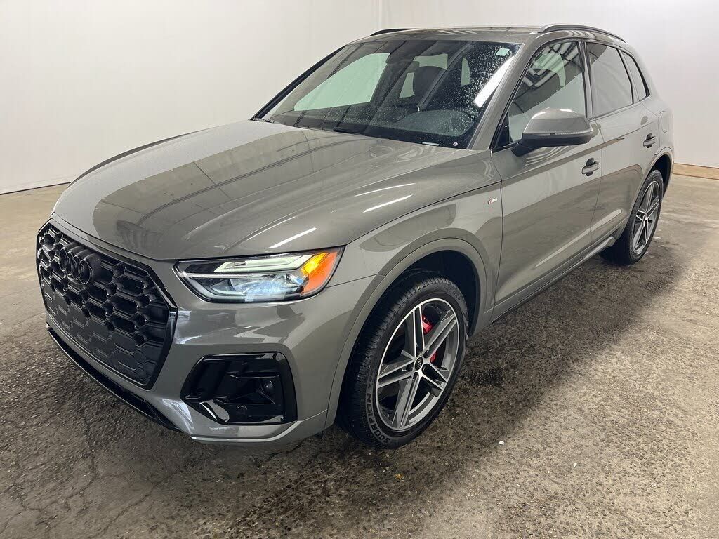 2025 AUDI Q5 e