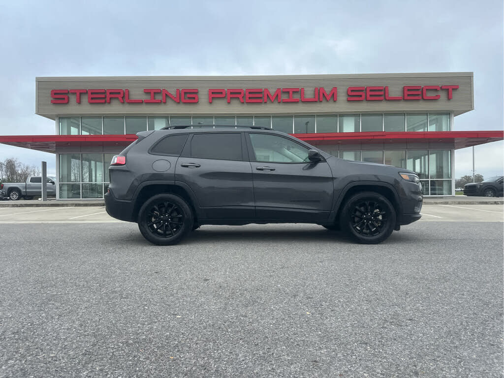 2023 JEEP Cherokee