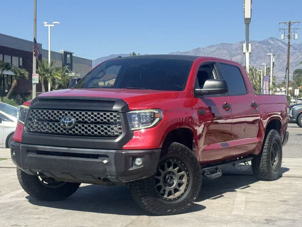 2019 TOYOTA Tundra