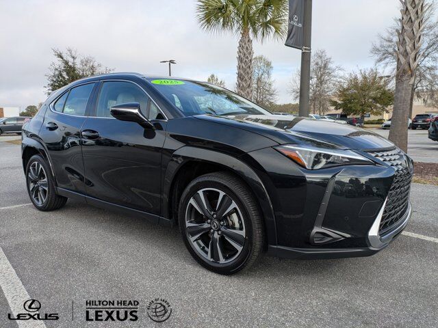 2025 LEXUS UX
