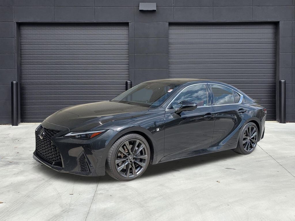 2023 LEXUS IS