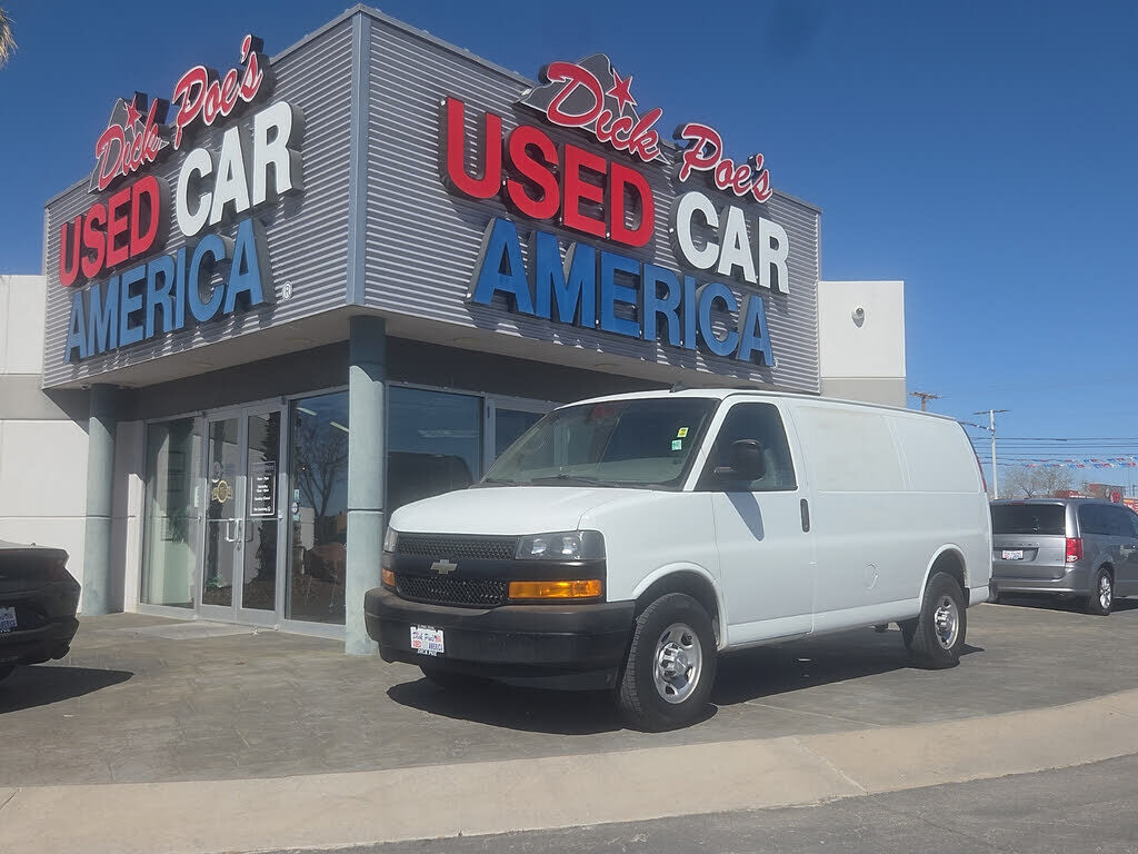 2019 CHEVROLET Express