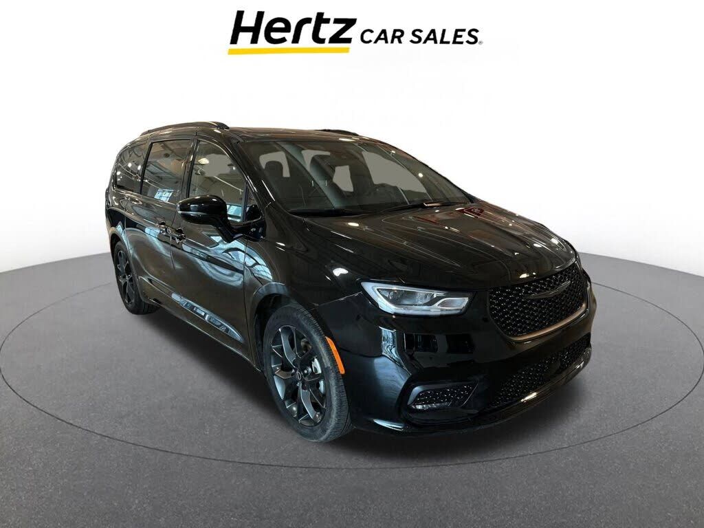 2025 CHRYSLER Pacifica