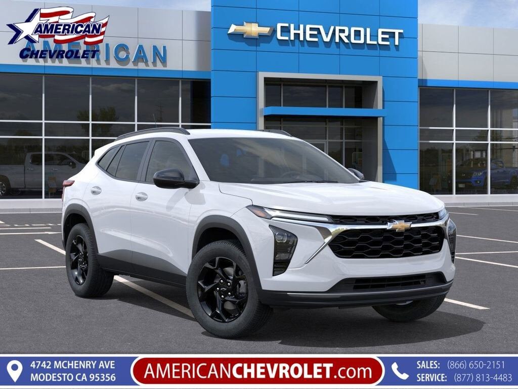 2026 CHEVROLET Trax
