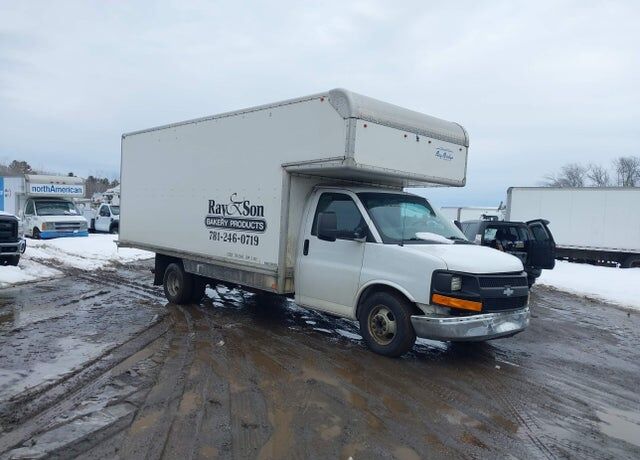 2017 CHEVROLET Express