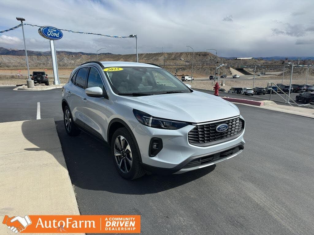 2025 FORD Escape