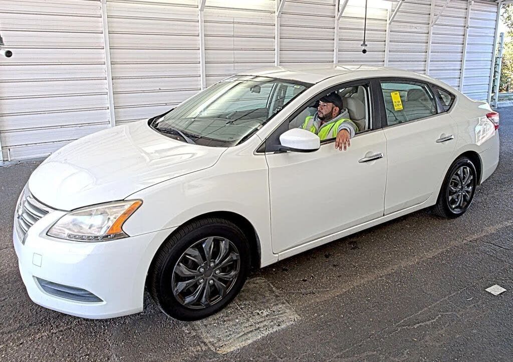 2014 NISSAN Sentra