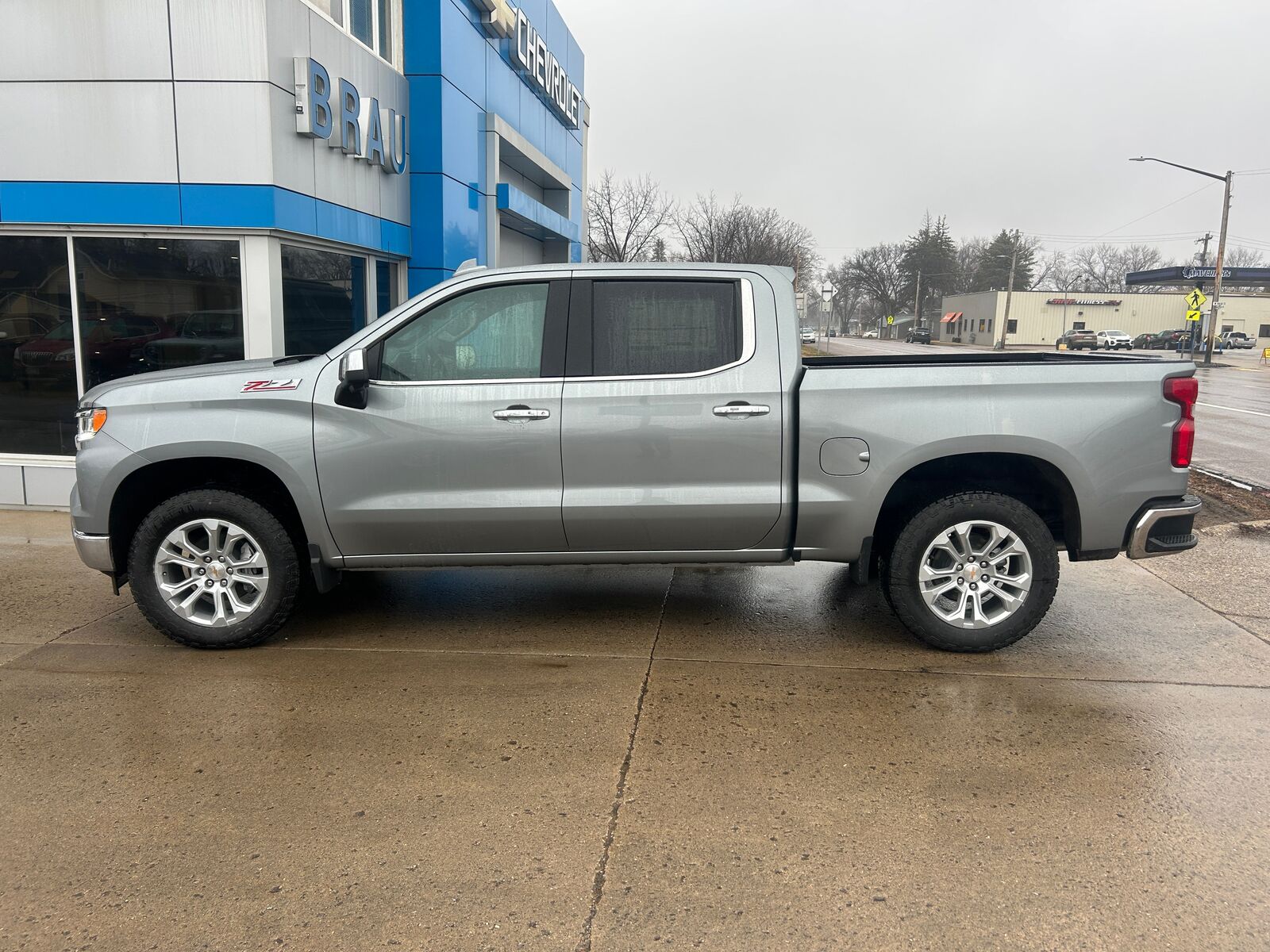 2026 CHEVROLET Silverado
