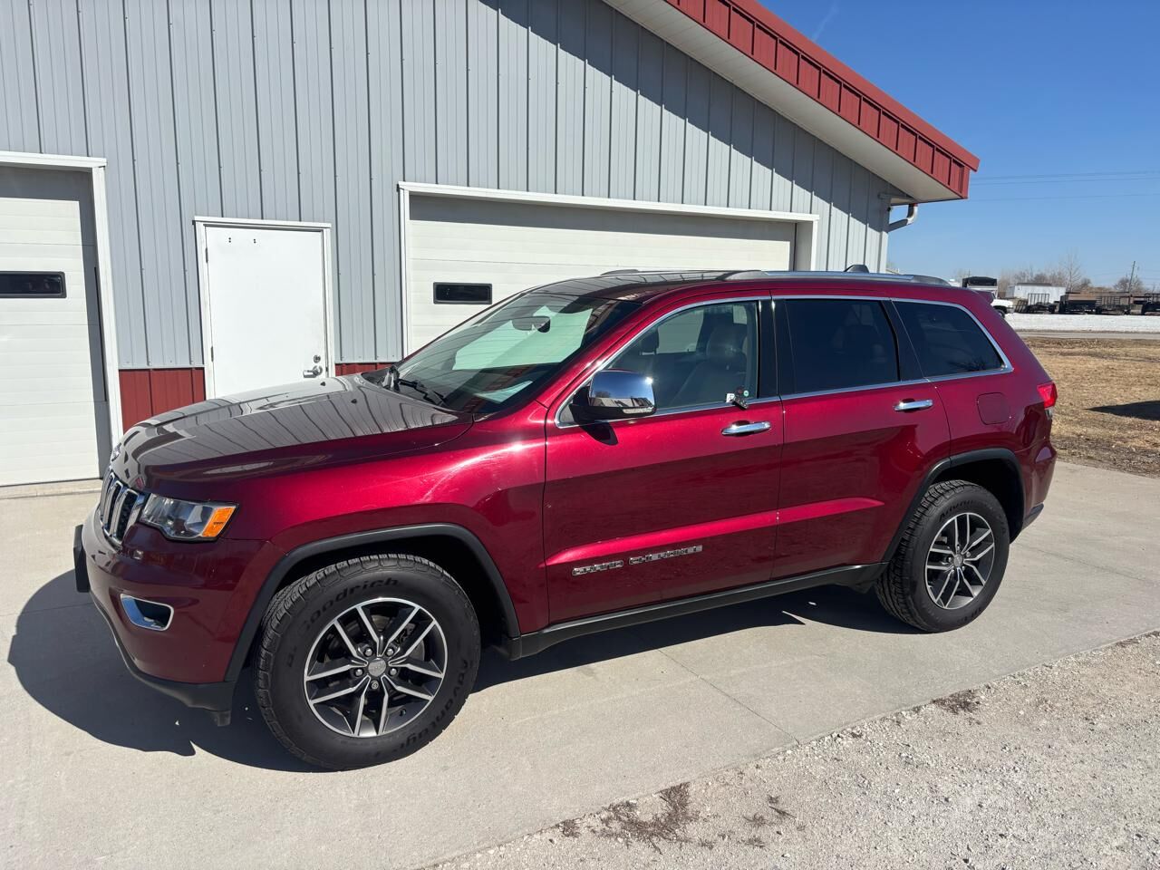 2017 JEEP Grand Cherokee