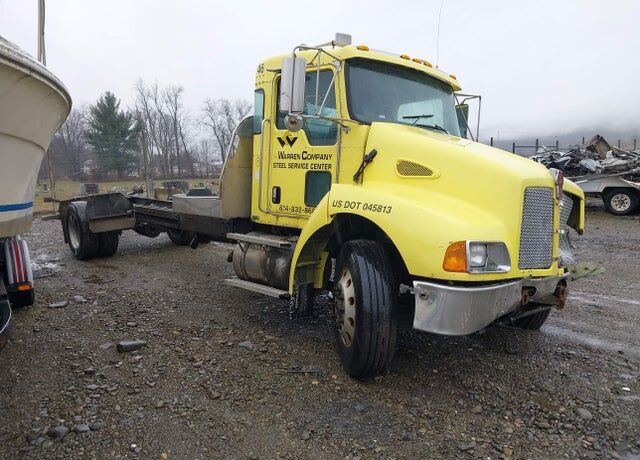 2005 KENWORTH T300