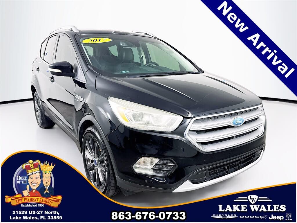 2017 FORD Escape