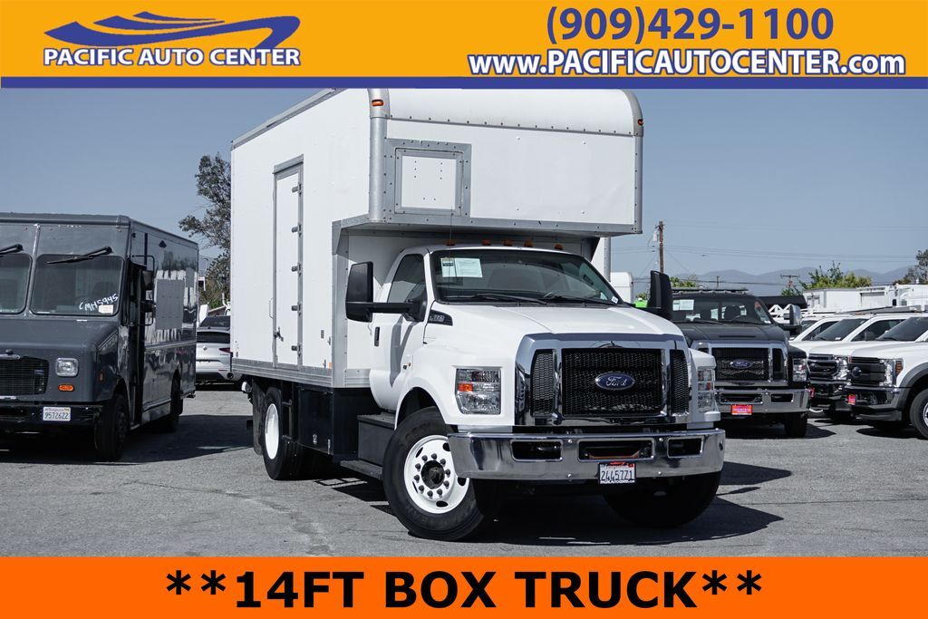 2016 FORD F-650