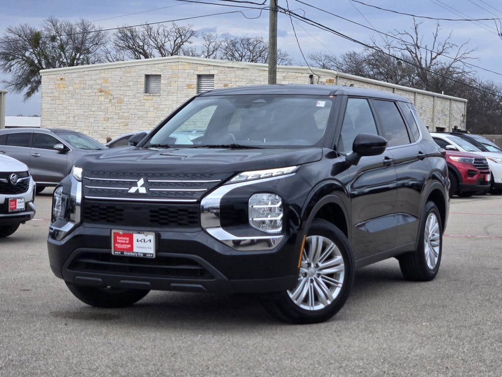 2024 MITSUBISHI Outlander