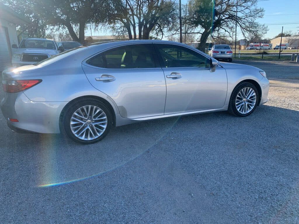 2013 LEXUS ES