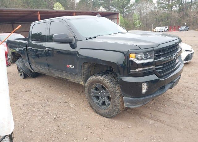 2017 CHEVROLET Silverado