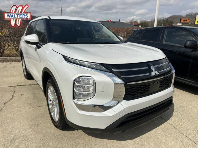 2026 MITSUBISHI Outlander