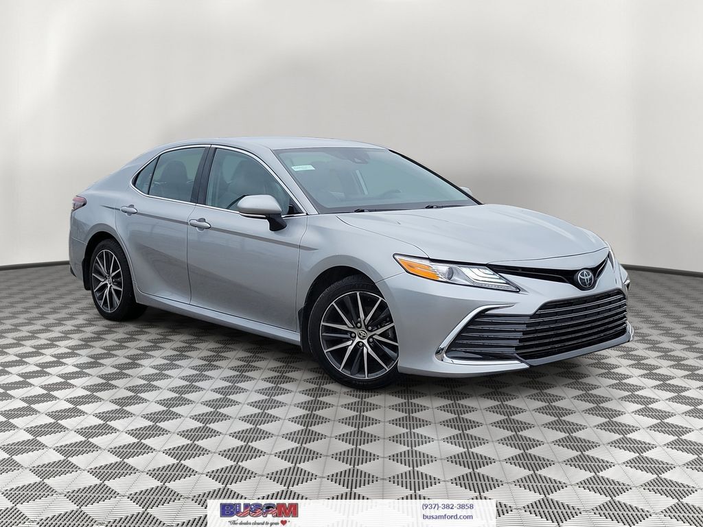 2023 TOYOTA Camry