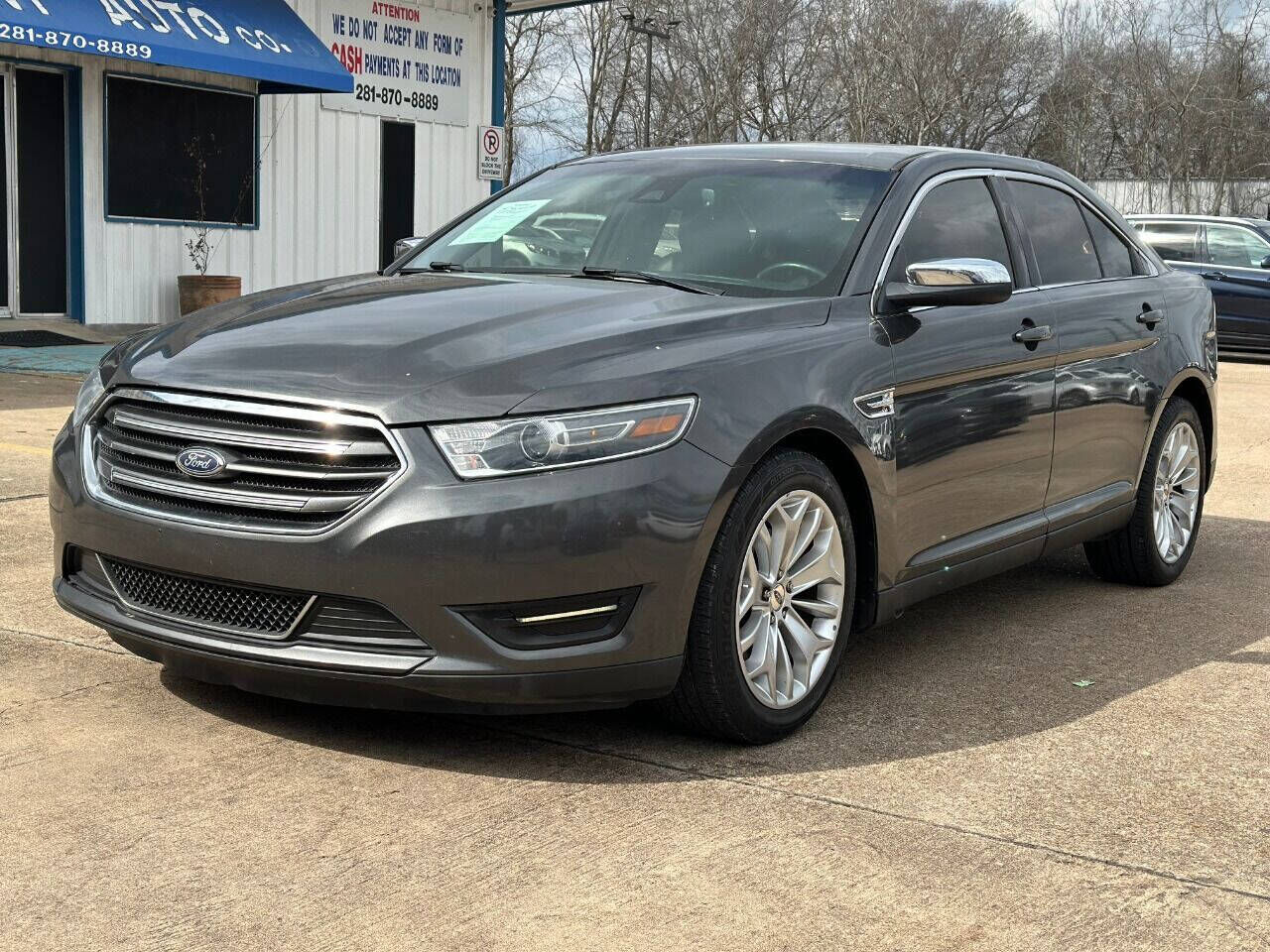 2019 FORD Taurus