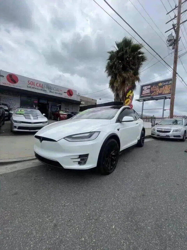 2017 TESLA Model X
