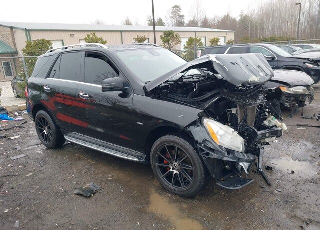 2012 MERCEDES-BENZ ML-Class