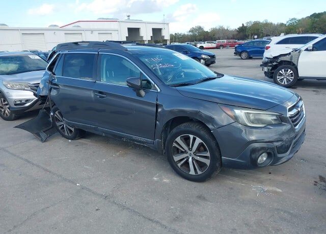 2018 SUBARU Outback