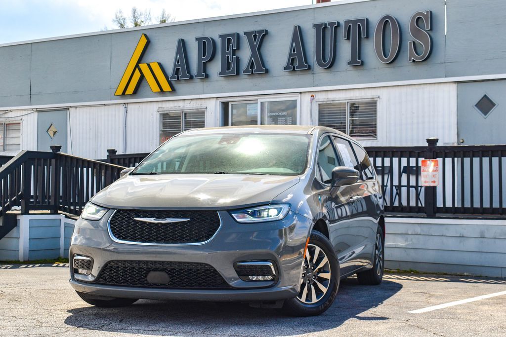 2022 CHRYSLER Pacifica