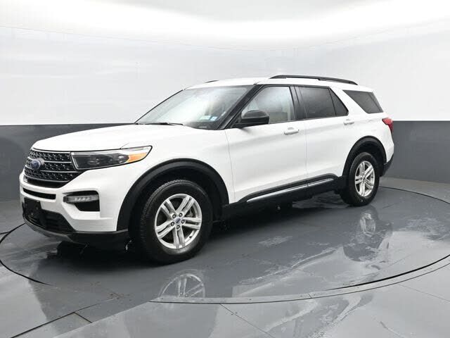 2024 FORD Explorer