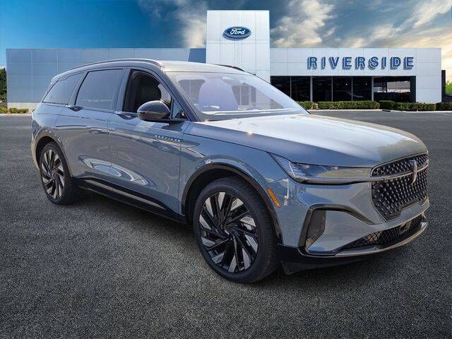 2025 LINCOLN Nautilus