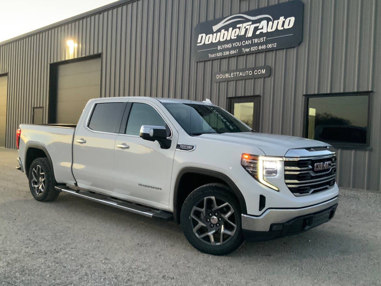 2023 GMC Sierra