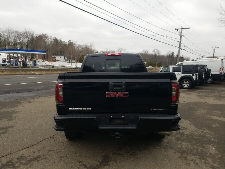 2016 GMC Sierra
