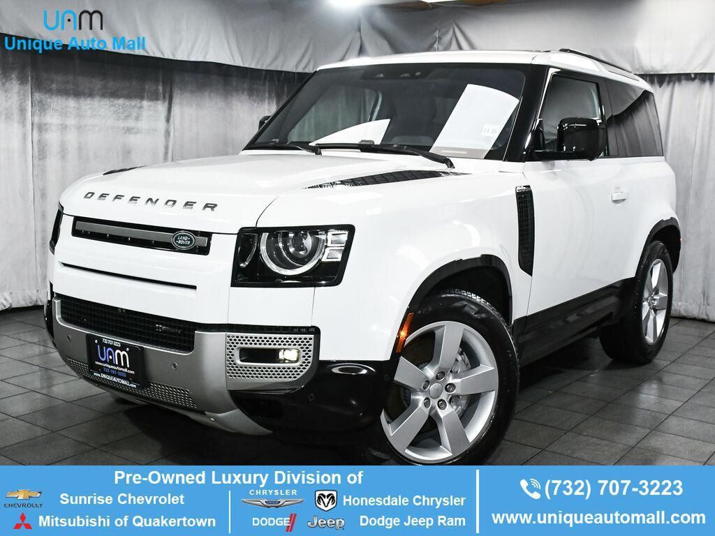 2022 LAND ROVER Defender