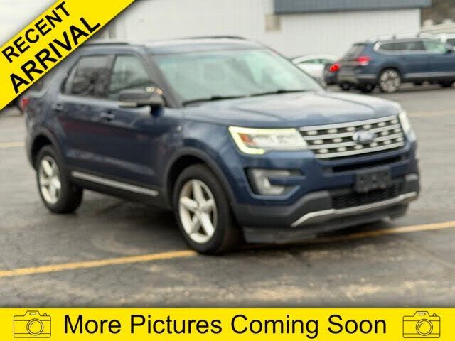 2017 FORD Explorer