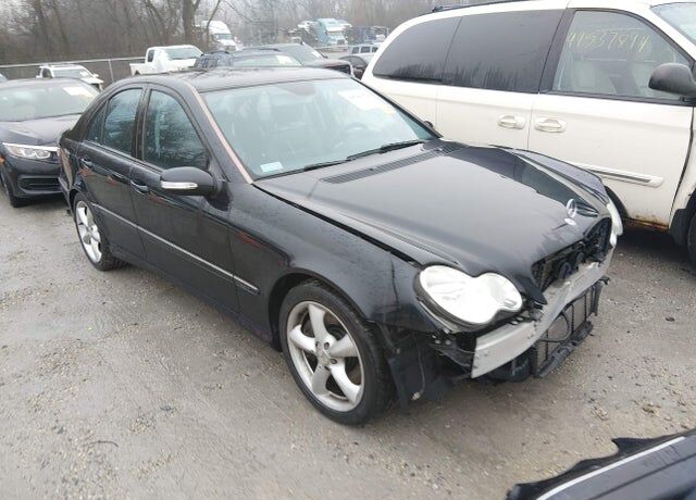 2005 MERCEDES-BENZ C-Class