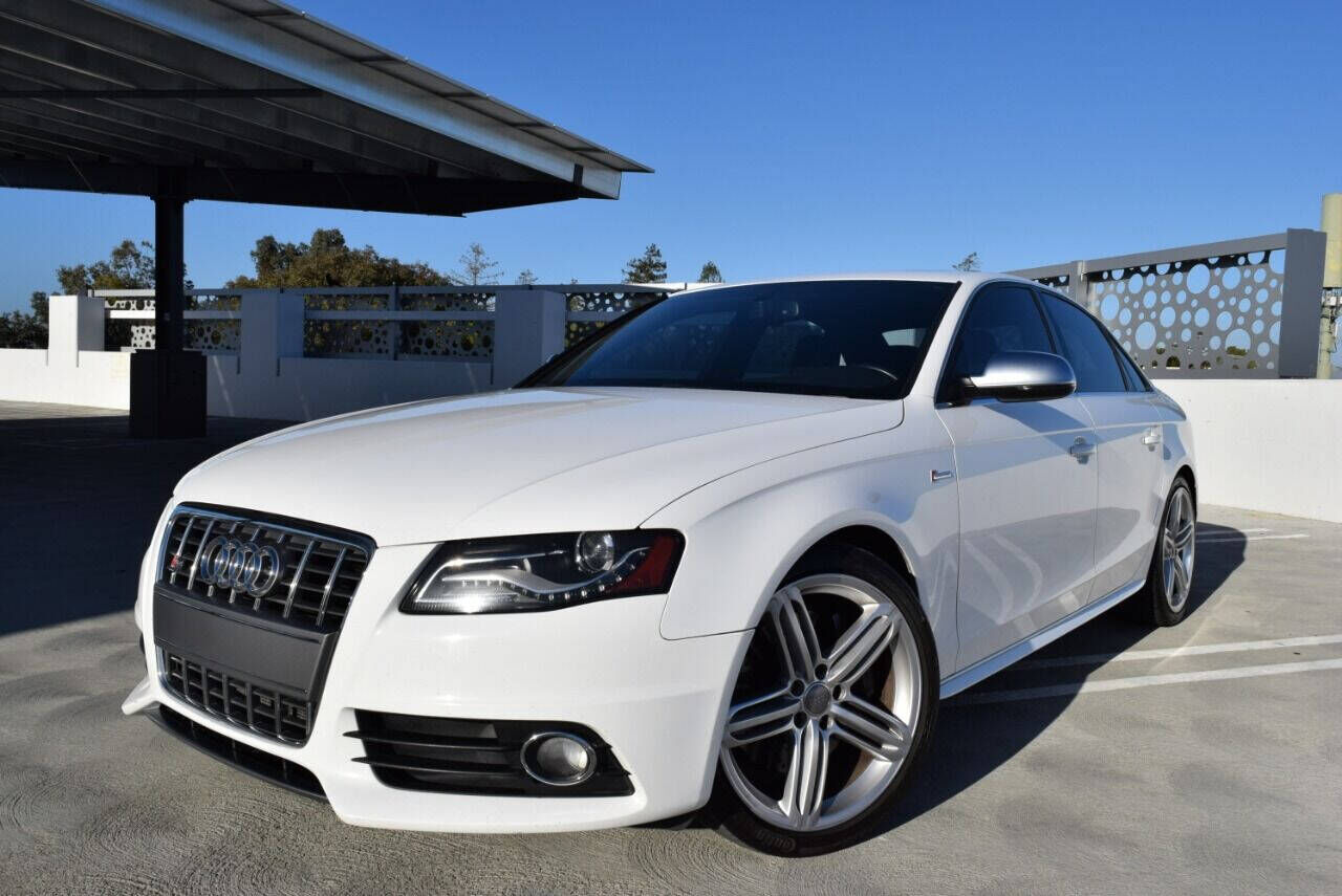 2011 AUDI S4