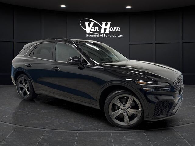 2025 GENESIS GV70