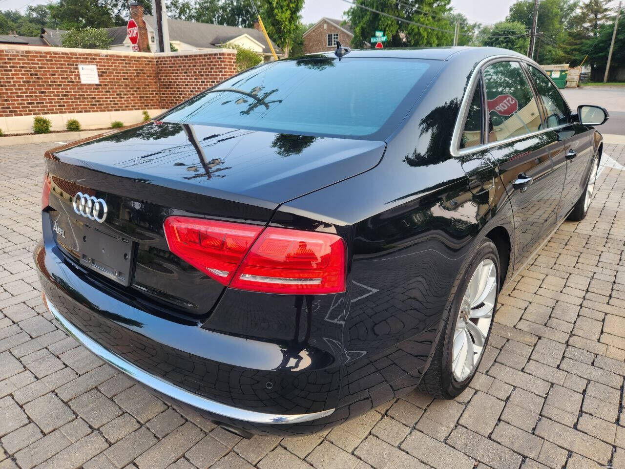 2014 Audi A8