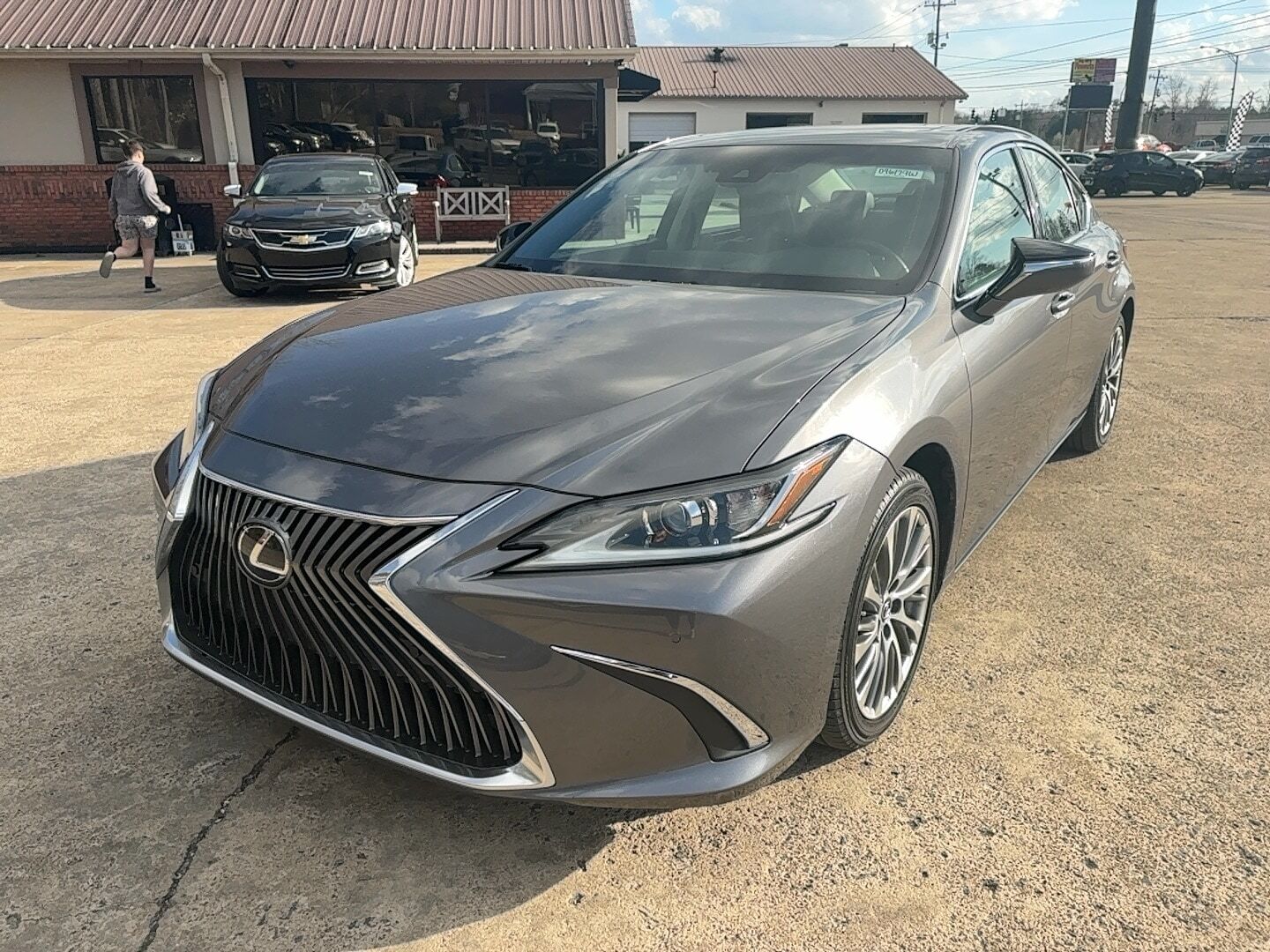 2021 LEXUS ES