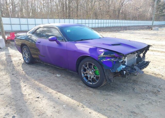 2017 DODGE Challenger