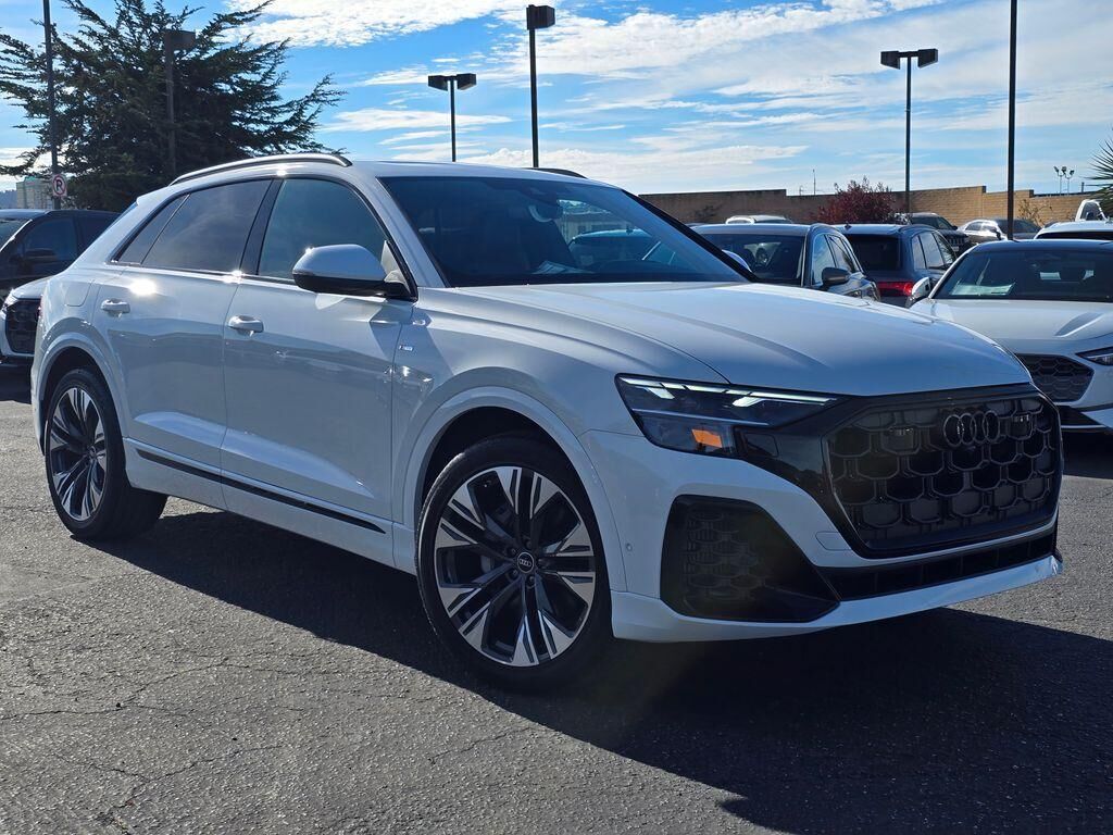 2026 AUDI Q8