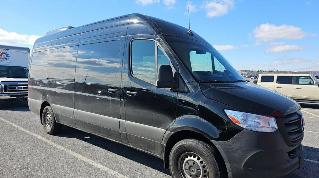 2025 Mercedes-Benz Sprinter