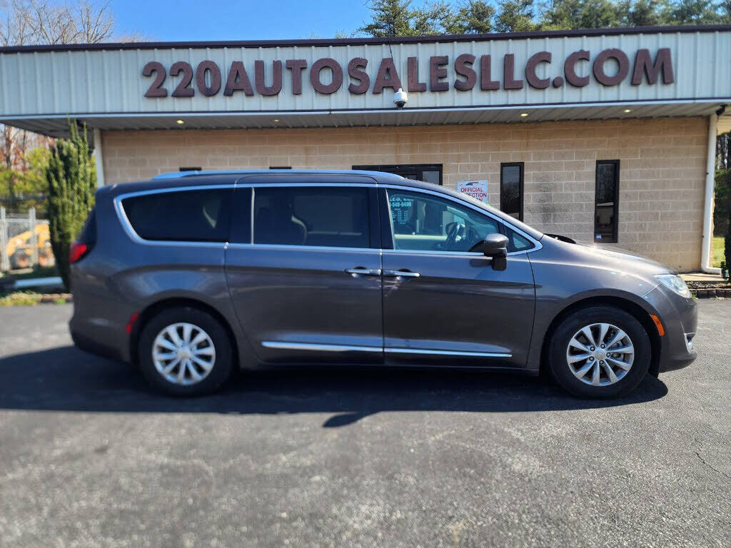 2018 CHRYSLER Pacifica