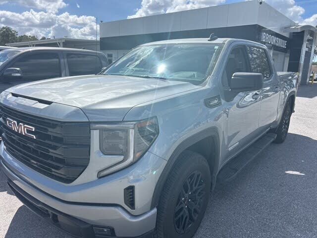 2025 GMC Sierra