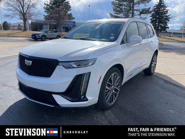 2024 CADILLAC XT6