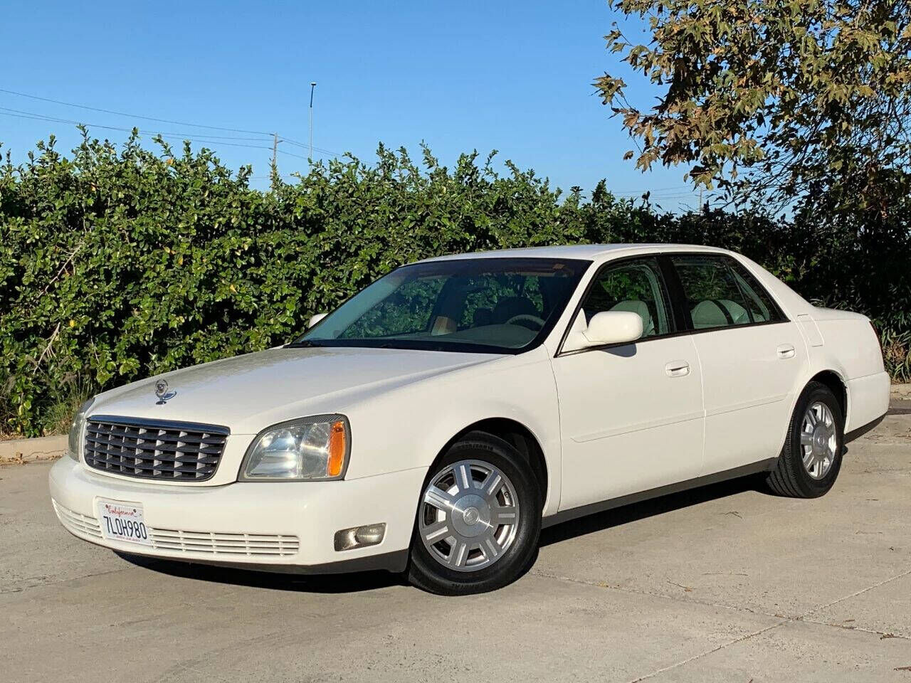 2004 CADILLAC Deville