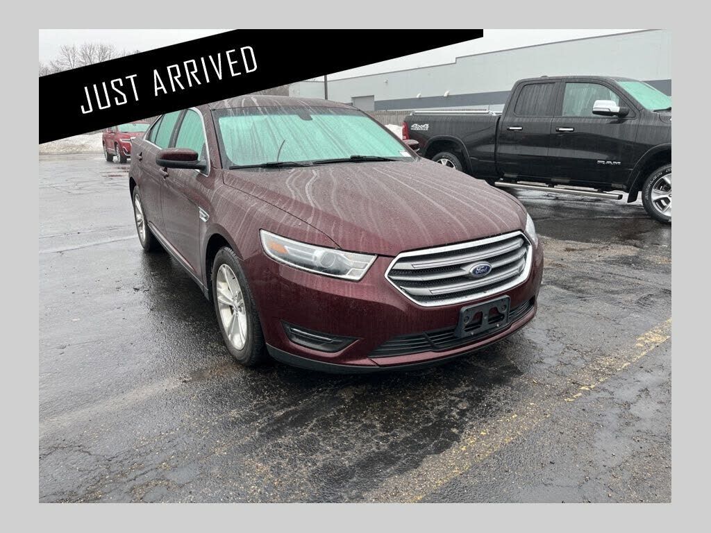 2018 FORD Taurus