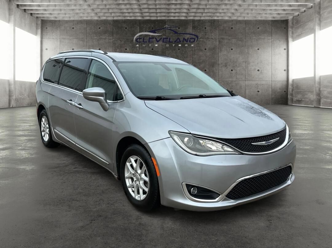 2020 CHRYSLER Pacifica