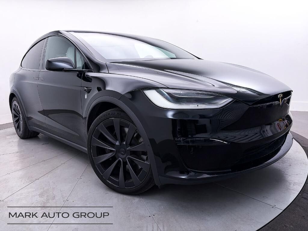 2023 TESLA Model X