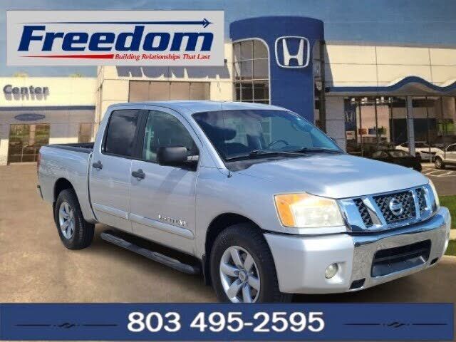 2010 NISSAN Titan