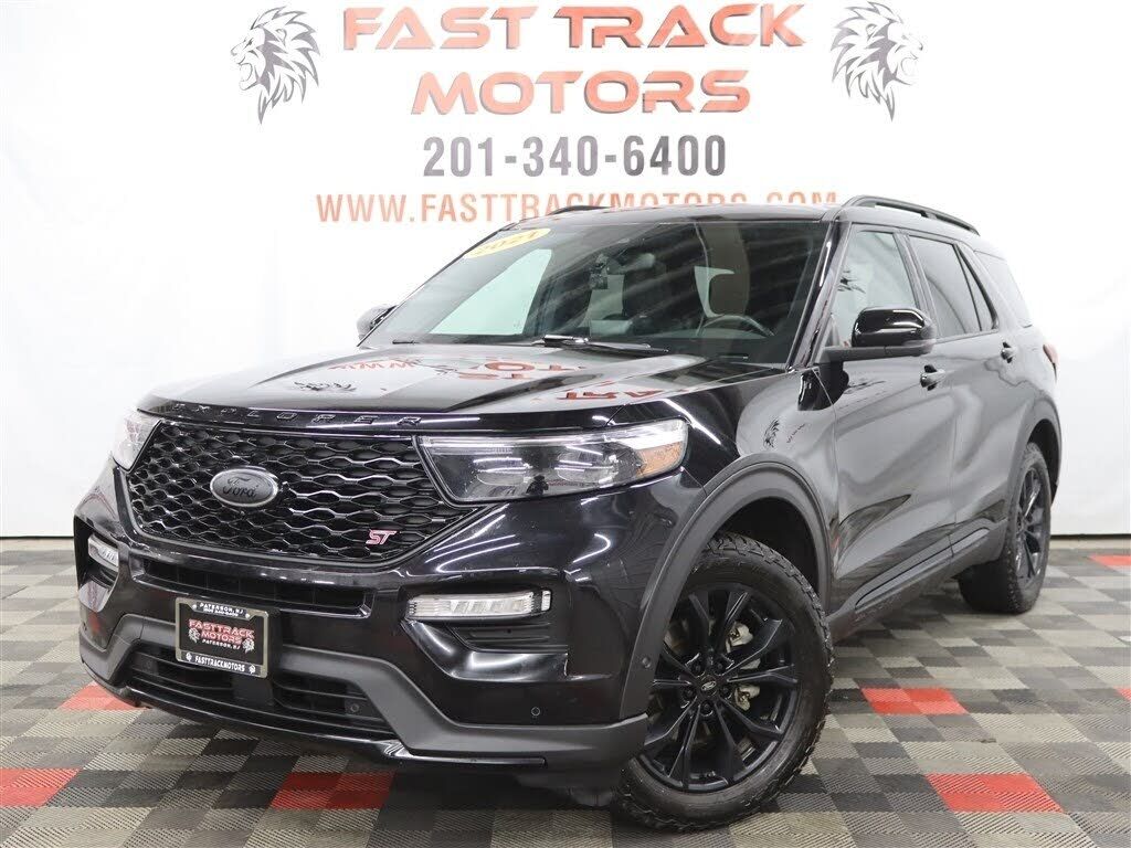 2021 FORD Explorer