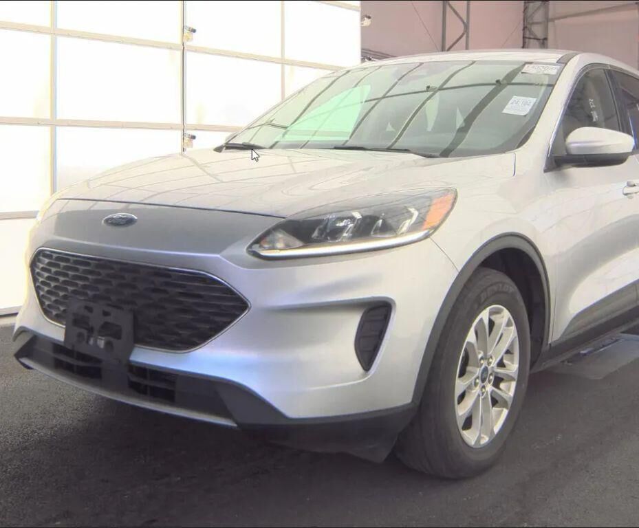 2020 FORD Escape